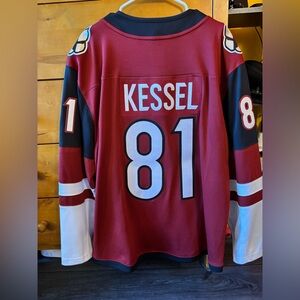 NHL Arizona Coyotes REPLICA Kessel Jersey | Size Large